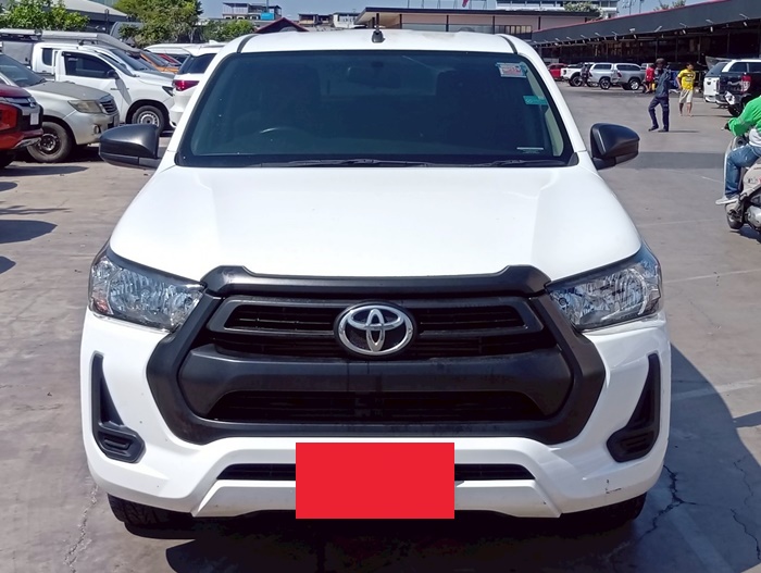 TOYOTA Hilux