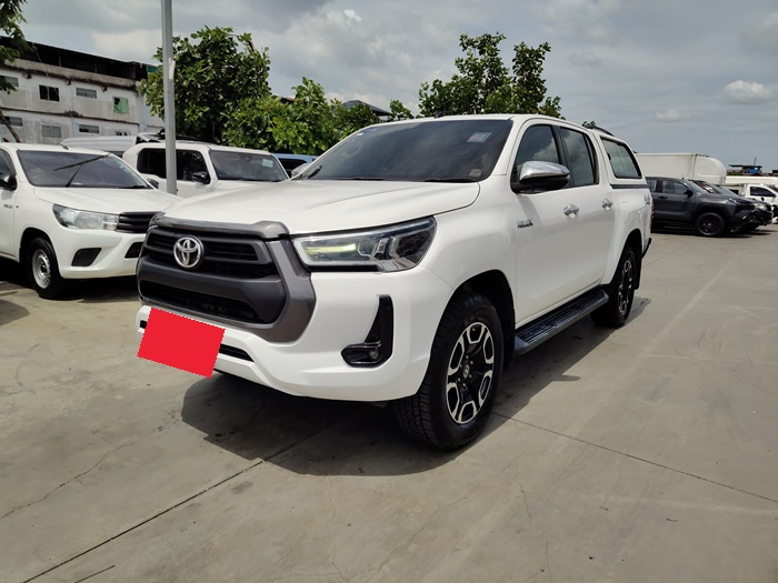TOYOTA Hilux