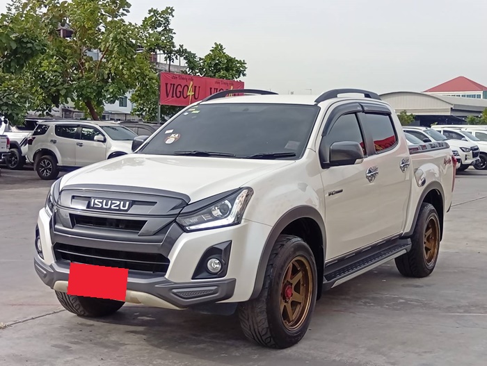 ISUZU D-Max
