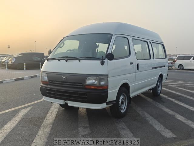 TOYOTA HIACE