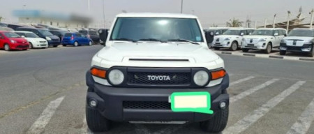 TOYOTA FJ CRUISER